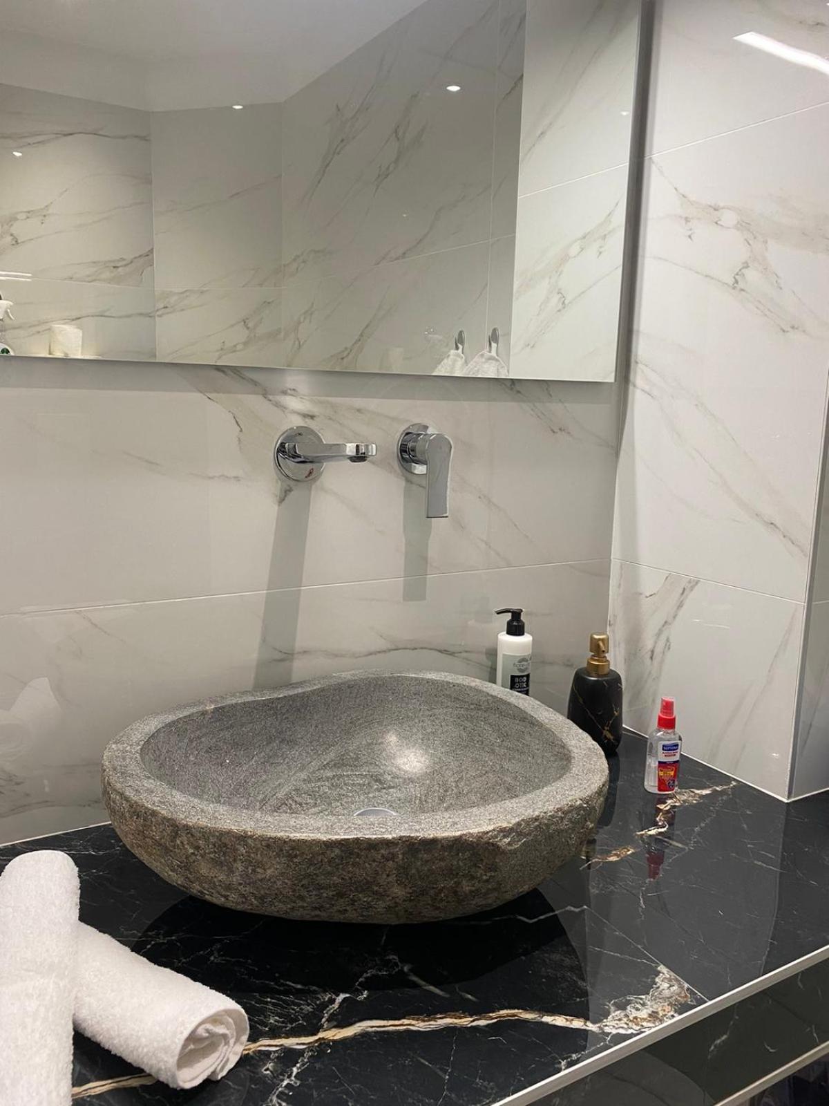 Ellis-Suites Nea Peramos Kavala Bagian luar foto
