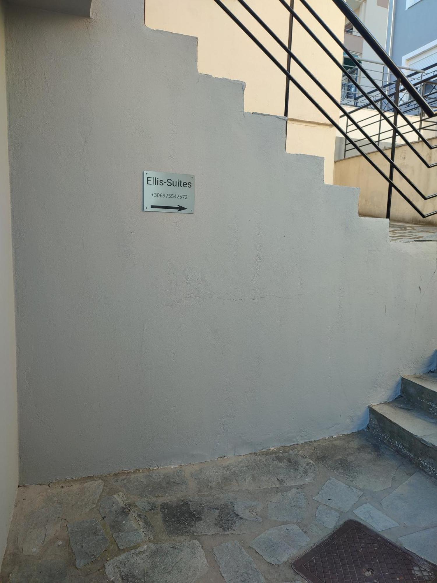 Ellis-Suites Nea Peramos Kavala Bagian luar foto